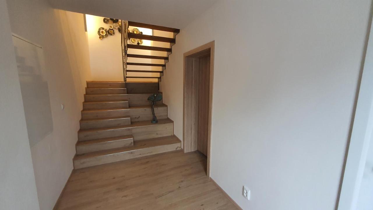 Apartmany سيميلي المظهر الخارجي الصورة