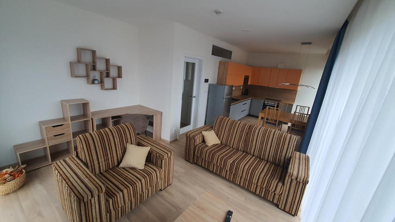 Apartmany سيميلي المظهر الخارجي الصورة