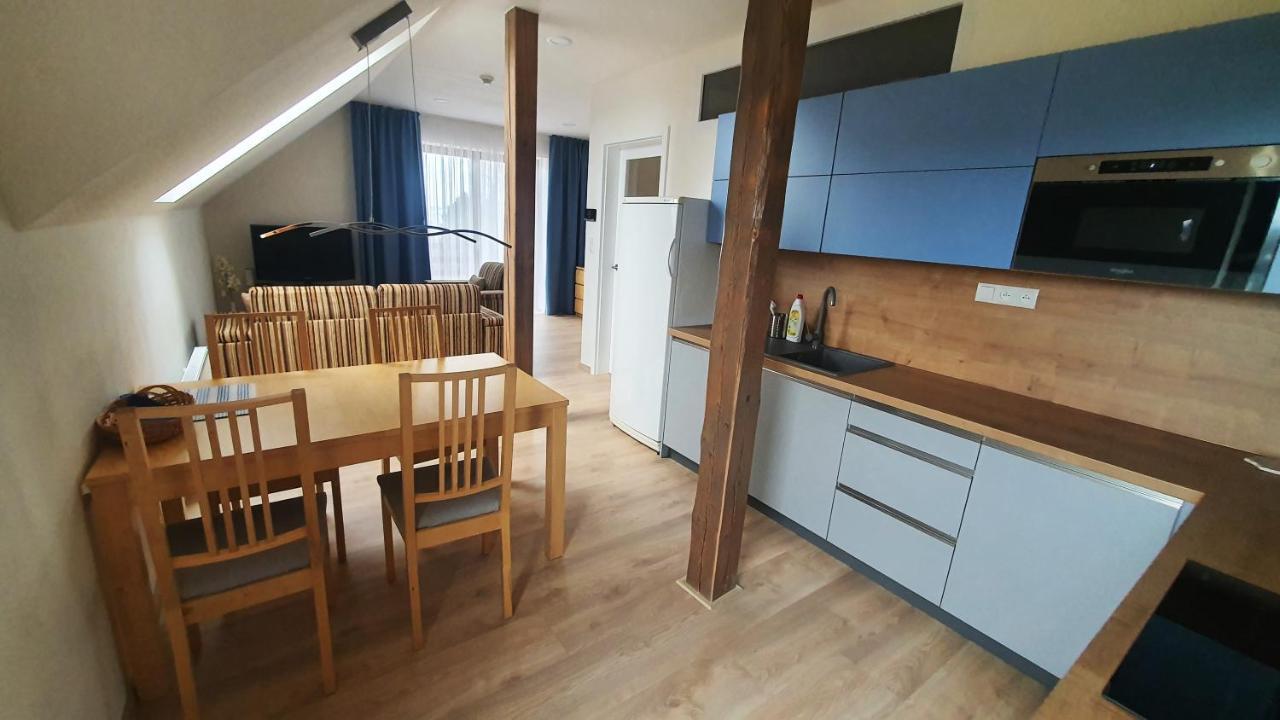 Apartmany سيميلي المظهر الخارجي الصورة